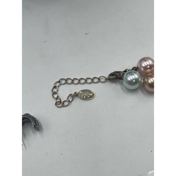 KJL Kenneth Jay Lane Inaugural 'First Lady' 2009 Simulated Pearl 18" Necklace - Picture 12 of 13